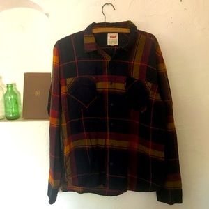Levi’s Autumn Flannel